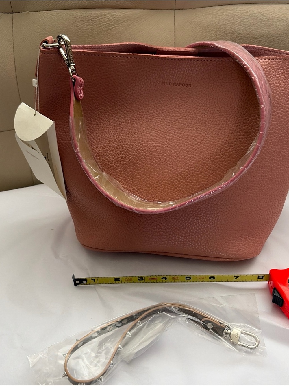 Dusty Rose vegan Shoulder Bag